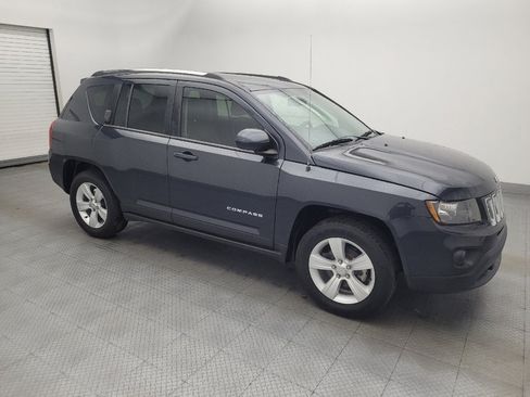 Used 2014 Jeep Compass Latitude w/ Sun/Sound Group FWD image 11
