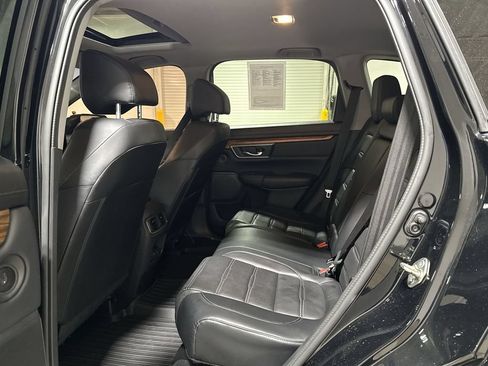 Used 2017 Honda CR-V Touring image 24