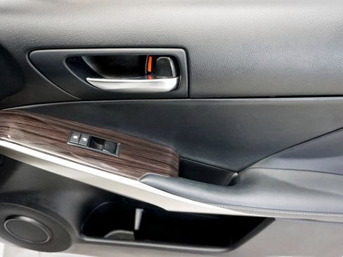 Used 2014 Lexus IS 250 RWD image 27