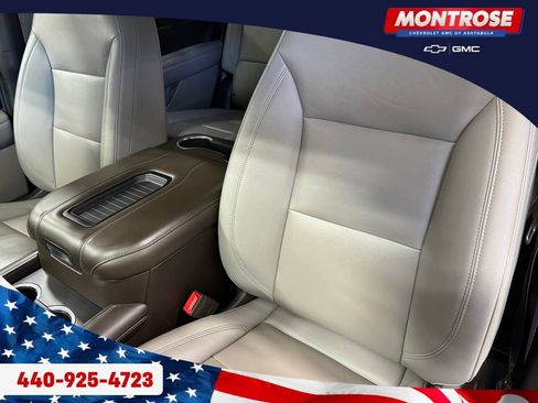 Used 2022 Chevrolet Tahoe Z71 w/ Z71 Off-Road Package AWD/4WD image 23