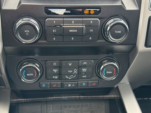 Certified 2020 Ford F350 Lariat image 20