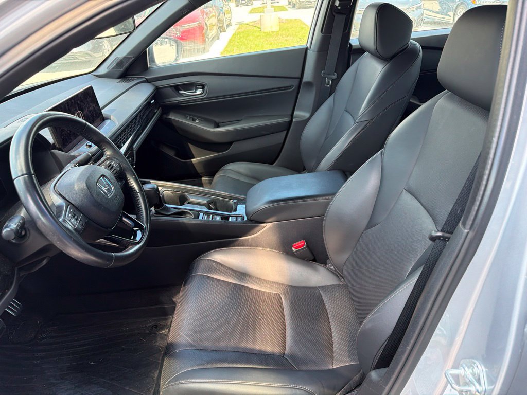 Used 2025 Honda Accord Sport image 9
