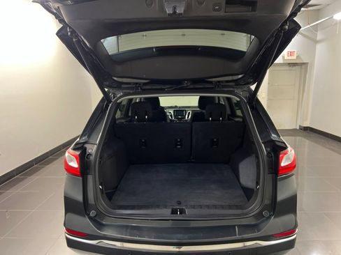Used 2018 Chevrolet Equinox LT AWD/4WD image 27