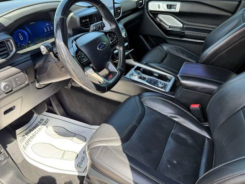 Used 2022 Ford Explorer ST w/ Equipment Group 401A AWD/4WD image 34