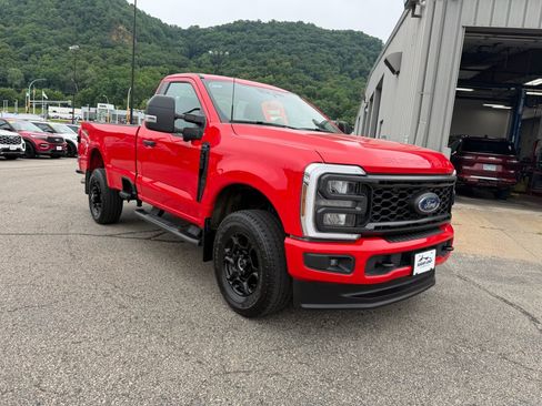 Used 2025 Ford F350 XL w/ STX Appearance Package AWD/4WD image 3