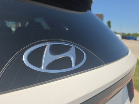 Used 2024 Hyundai Tucson SEL FWD image 18