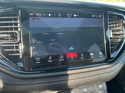 Used 2022 Dodge Durango GT AWD/4WD image 23