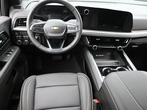 New 2026 Chevrolet Suburban Premier w/ Sun And Tow Package image 15