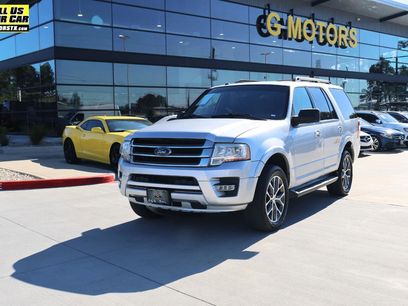 Used 2017 Ford Expedition XLT w/ Equipment Group 202A