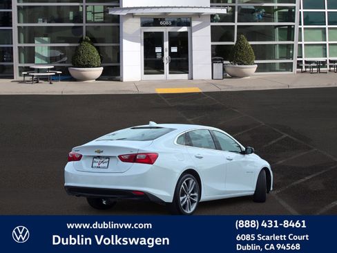 Used 2023 Chevrolet Malibu LT image 4