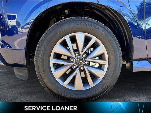 Used 2025 INFINITI QX80 Pure image 9