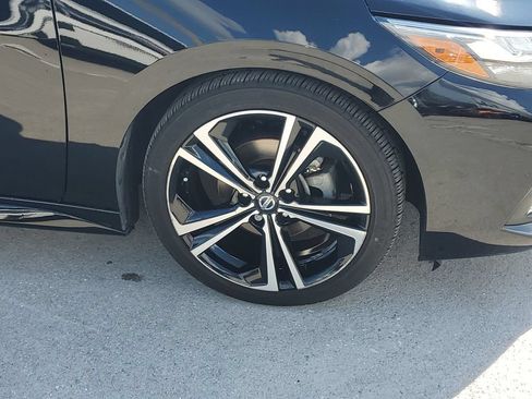 Used 2021 Nissan Sentra SR FWD image 9