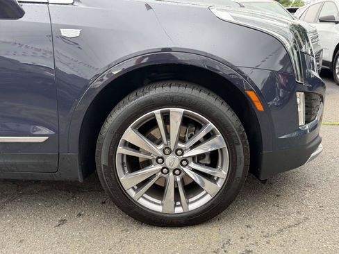 Certified 2024 Cadillac XT5 Premium Luxury AWD/4WD image 6