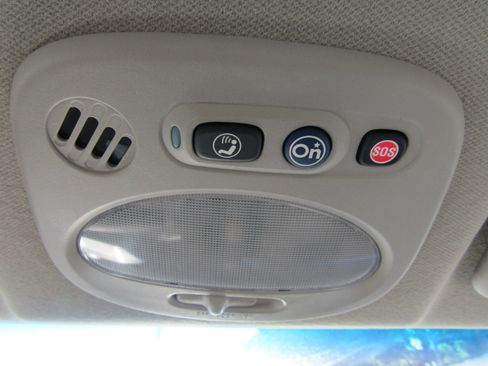 Used 2015 Chevrolet Spark LT FWD image 30