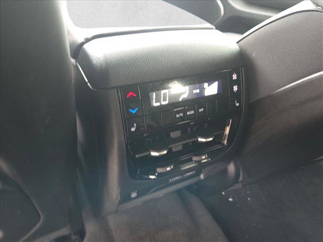 Used 2021 Jeep Grand Cherokee L Limited RWD image 15