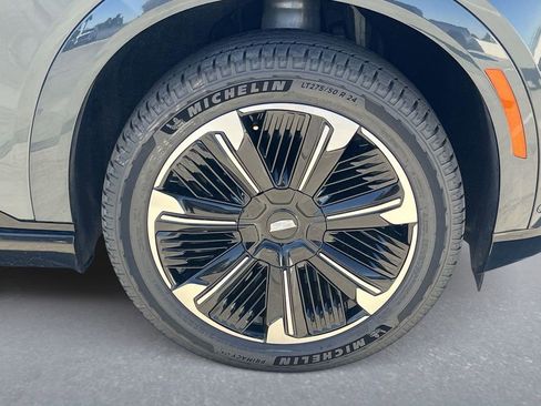 New 2025 Cadillac Escalade IQ Sport 2 AWD/4WD image 37