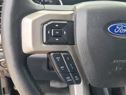 Used 2022 Ford F250 Lariat w/ Tremor Off-Road Package AWD/4WD image 28