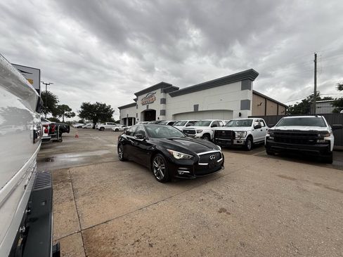 Used 2015 INFINITI Q50 Premium w/ Navigation Package AWD/4WD image 44