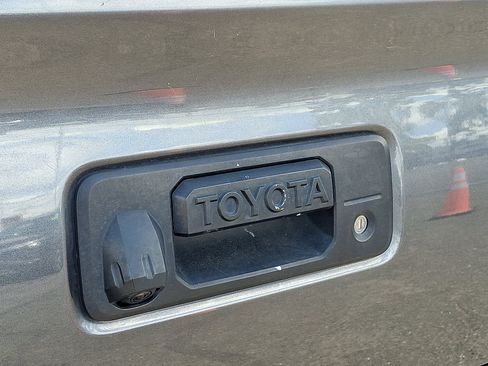Used 2023 Toyota Tacoma TRD Sport AWD/4WD image 29
