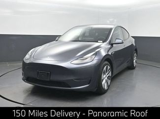 Used 2023 Tesla Model Y Long Range AWD/4WD video 1