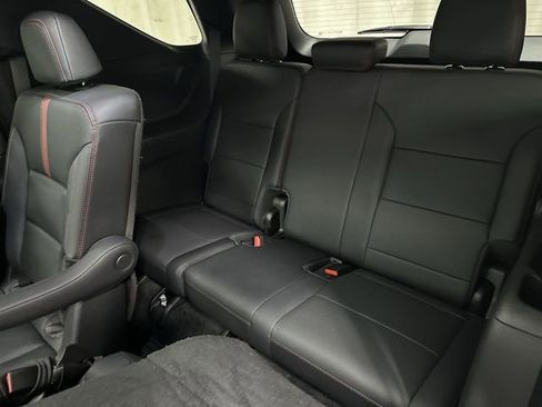 Used 2024 Chevrolet Traverse RS w/ LPO, Floor Liner Package AWD/4WD image 16