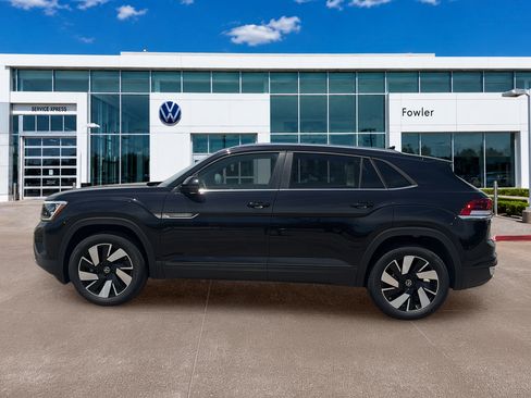 New 2026 Volkswagen Atlas Cross Sport SE AWD/4WD image 8
