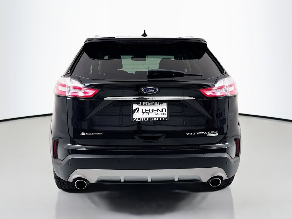 Used 2020 Ford Edge Titanium w/ Cargo Accessory Package FWD image 7