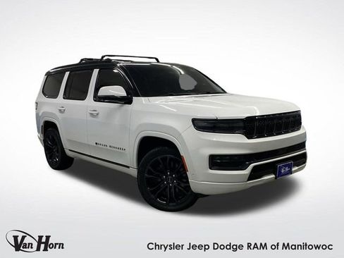 Used 2022 Jeep Grand Wagoneer Series II image 1