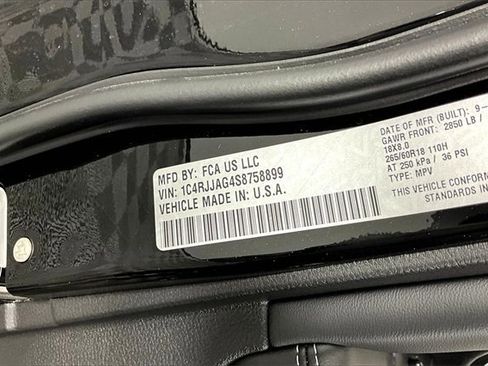 New 2025 Jeep Grand Cherokee L Laredo w/ Luxury Tech Group I image 9