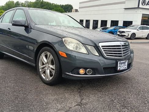 Used 2010 Mercedes-Benz E 350 4MATIC Sedan image 8