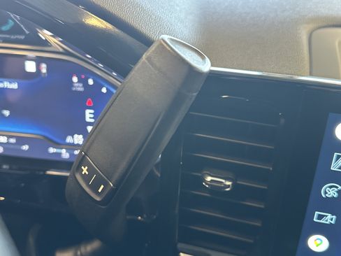 Used 2022 Chevrolet Silverado 1500 RST image 32