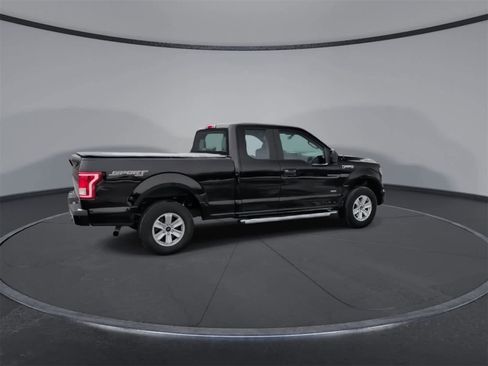 Used 2016 Ford F150 XL w/ Equipment Group 101A Mid image 8