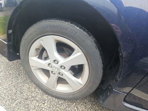 Used 2013 Toyota Corolla S FWD image 25