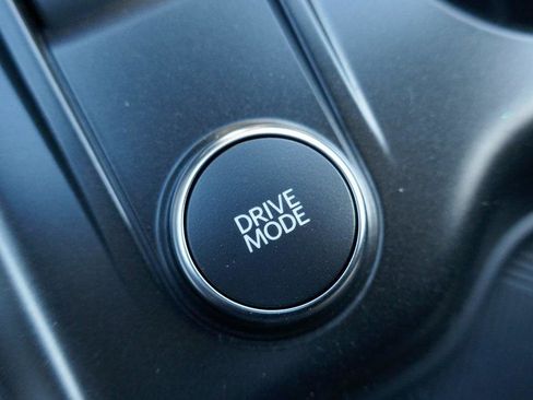 New 2026 Ford Explorer ST-Line w/ ST-Line Street Pack image 15