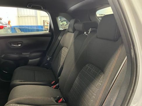 Used 2025 Honda HR-V Sport image 18