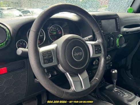 Used 2014 Jeep Wrangler Unlimited Rubicon AWD/4WD image 8