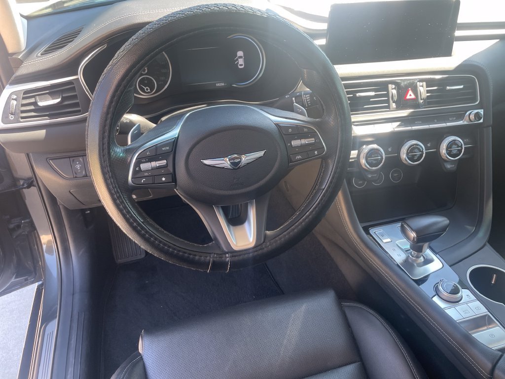 Used 2023 Genesis G70 2.0T AWD/4WD image 17