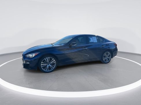 Used 2024 INFINITI Q50 Sensory image 5