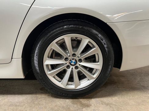 Used 2015 BMW 528i Sedan image 16