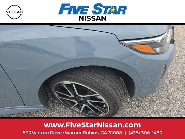 Used 2024 Nissan Sentra SR FWD image 5