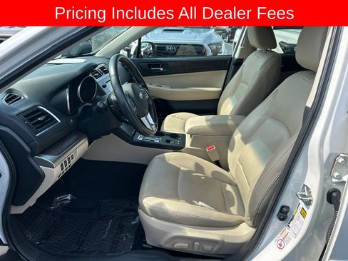 Used 2015 Subaru Outback 3.6R Limited AWD/4WD image 2
