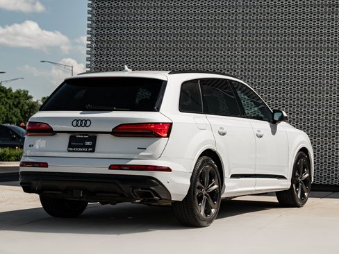 Certified 2025 Audi Q7 3.0T Premium Plus w/ Premium Plus Package AWD/4WD image 4