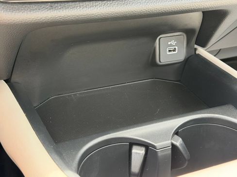 Used 2024 Honda HR-V LX image 12
