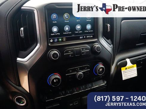 Used 2022 Chevrolet Silverado 2500 LT w/ Convenience Package AWD/4WD image 12