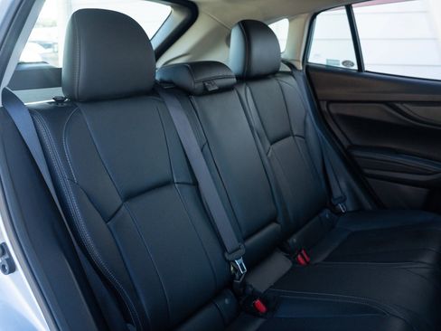 Used 2017 Subaru Impreza 2.0i Limited image 19