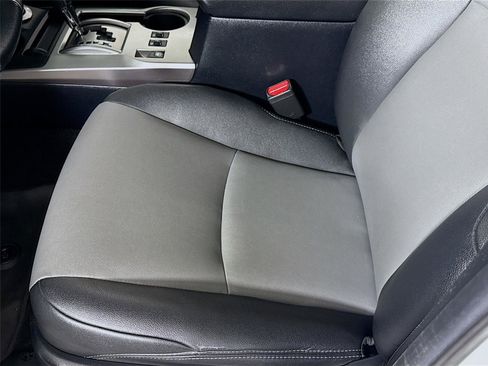 Used 2020 Toyota 4Runner SR5 Premium image 13