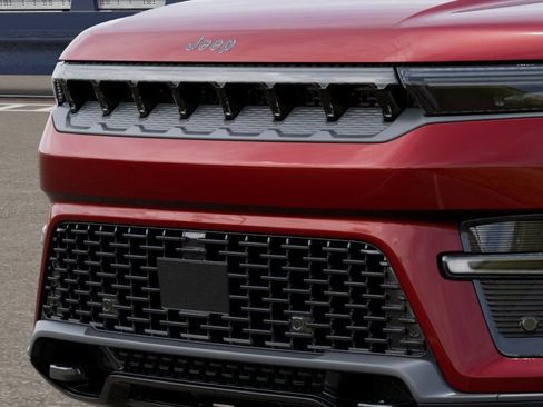 New 2026 Jeep Grand Wagoneer L Limited AWD/4WD image 11