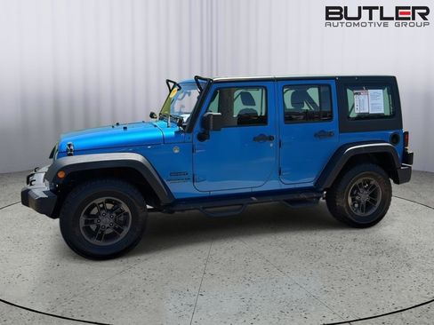 Used 2016 Jeep Wrangler Unlimited Sport AWD/4WD image 3