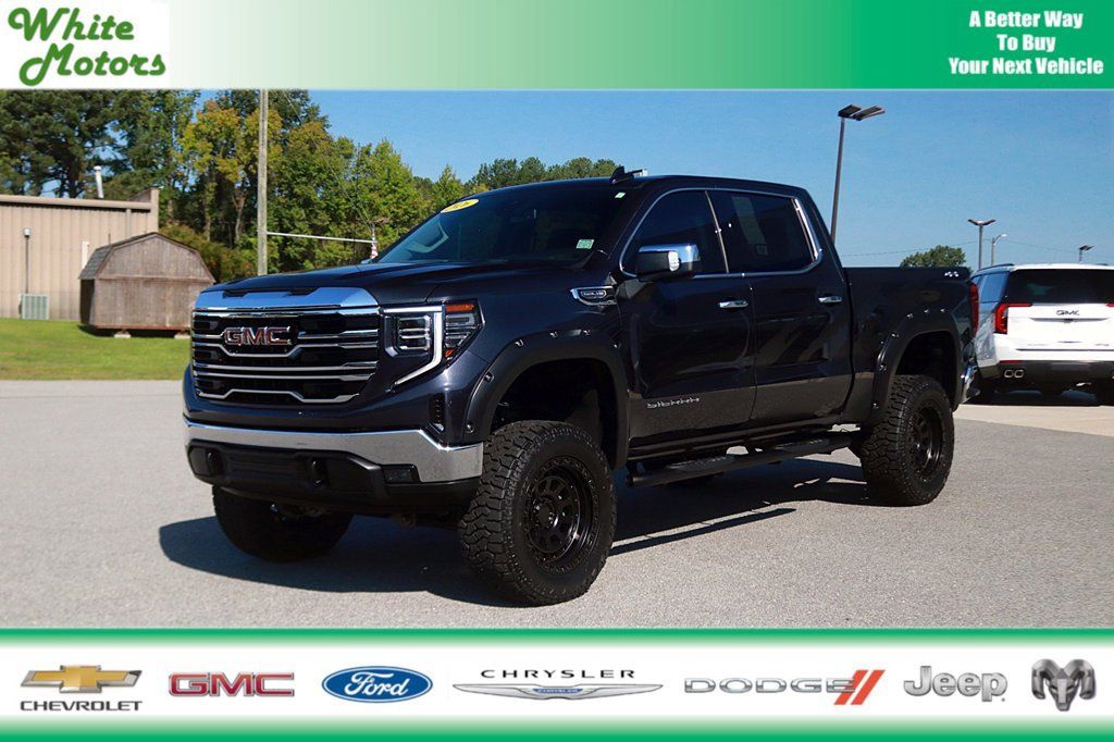 Used 2026 GMC Sierra 1500 SLT AWD/4WD image 1