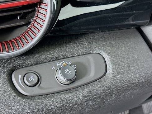 New 2026 Chevrolet Trax RS w/ Driver Confidence Package image 10